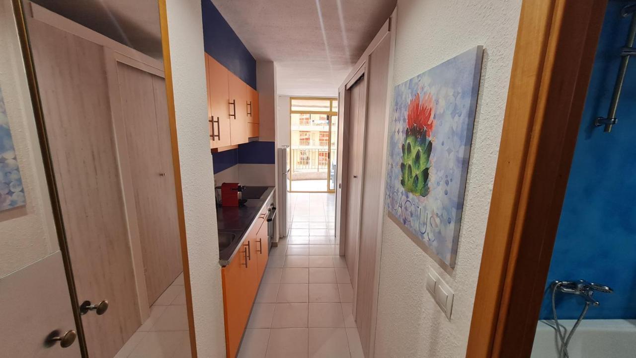 Bonito Apartamento Con Piscina Salou Ngoại thất bức ảnh